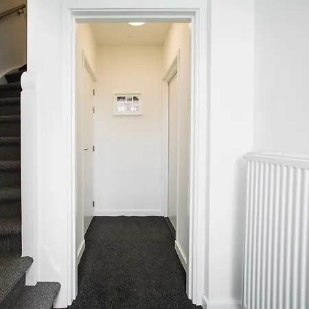Excellent Apartment