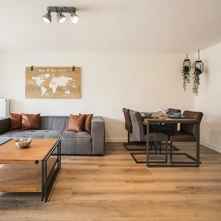 Apartment Excellent *