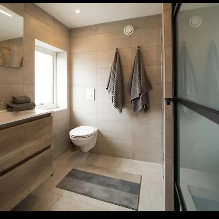 Excellent זנדוורט