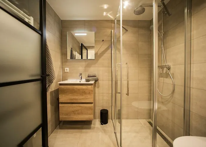 Excellent Apartman *